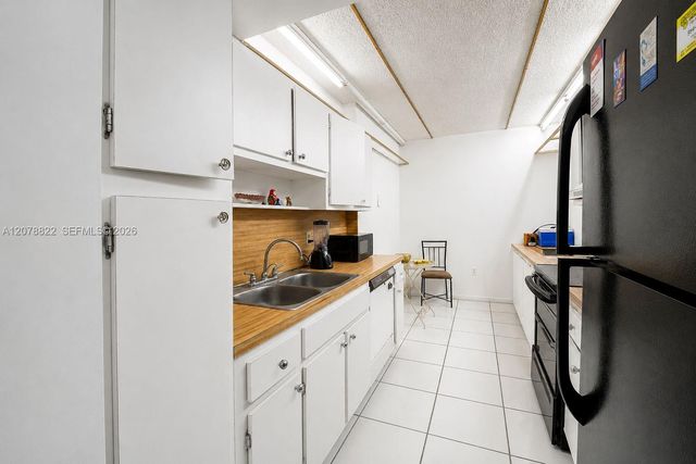 3850 Washington Street 314, Hollywood, FL 33021