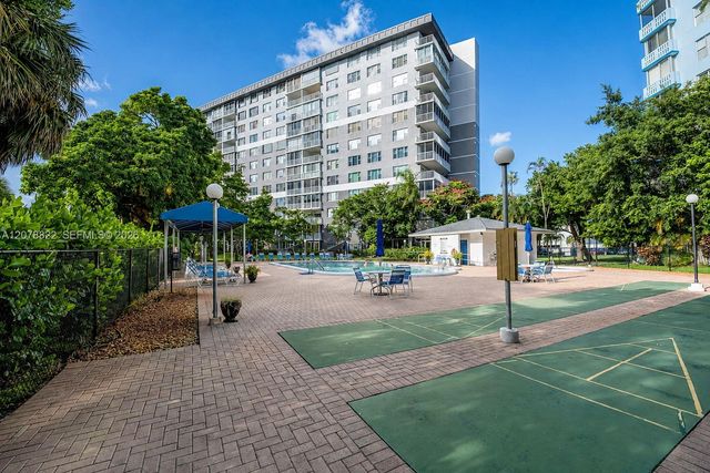 3850 Washington Street 314, Hollywood, FL 33021