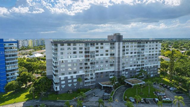 3850 Washington Street 314, Hollywood, FL 33021