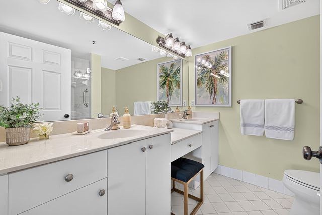 12540 Majesty Circle 303, Boynton Beach, FL 33437