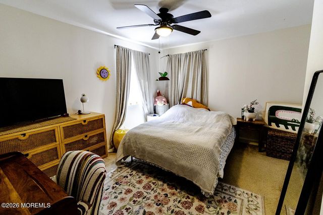 1233 Englemere Boulevard, Toms River, NJ 08757