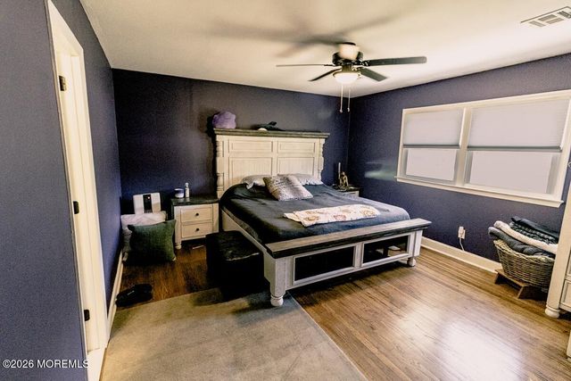 1233 Englemere Boulevard, Toms River, NJ 08757