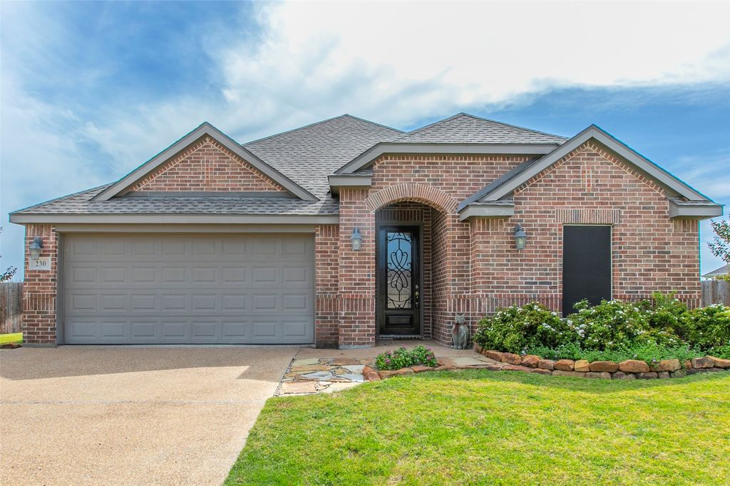 230 Oak Meadow Trail, Waco, TX 76657