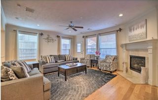 1006 Rochow Street A, Houston, TX 77019