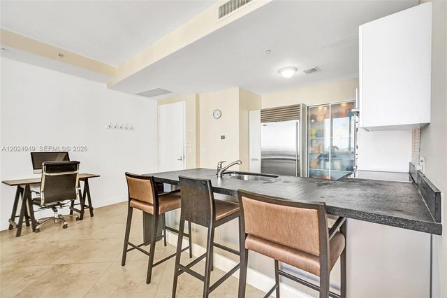 18201 Collins Ave 3707, Sunny Isles Beach, FL 33160