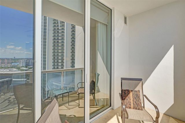 18201 Collins Ave 3707, Sunny Isles Beach, FL 33160