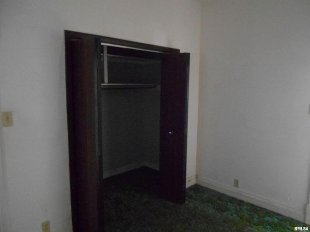 306 S MAIN Street, Avon, IL 61415