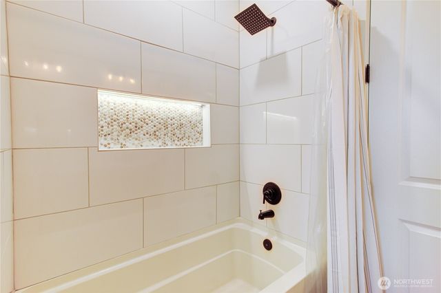 11414 143rd Drive NE, Lake Stevens, WA 98258