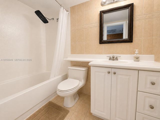 19201 Collins Avenue 1025, Sunny Isles Beach, FL 33160