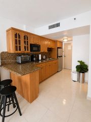 19201 Collins Avenue 1025, Sunny Isles Beach, FL 33160