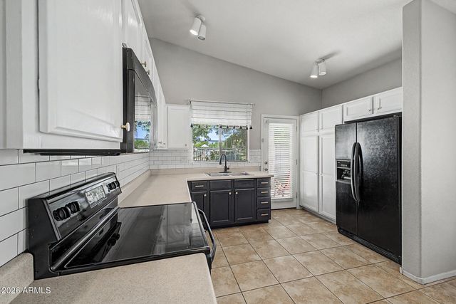 3098 E STOTTLER Drive, Gilbert, AZ 85296