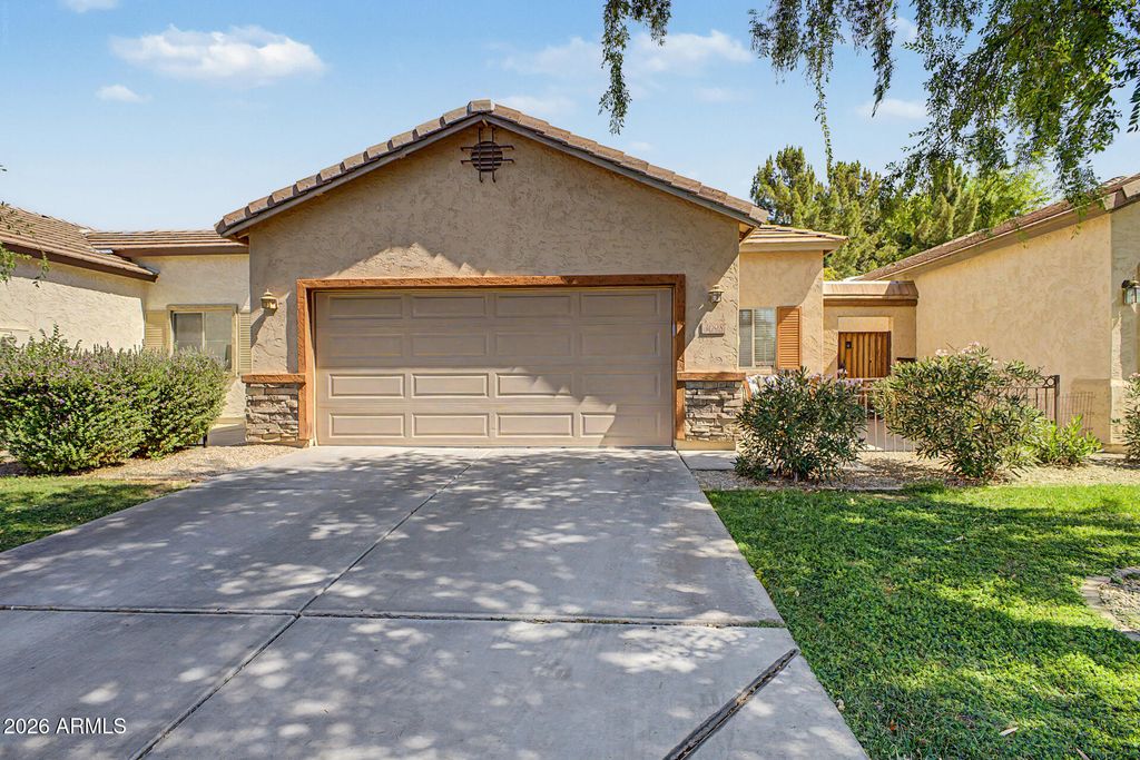 3098 E STOTTLER Drive, Gilbert, AZ 85296