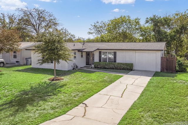 5202 Coral Mist, Kirby, TX 78219