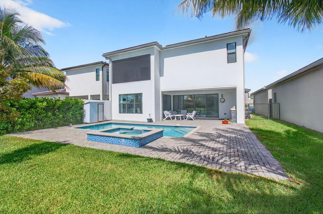 17222 Blue Bayou Drive, Boca Raton, FL 33496