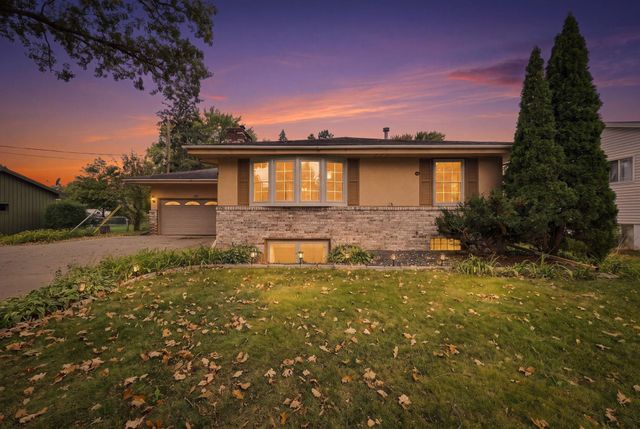 1436 E Old Shakopee Road, Bloomington, MN 55425