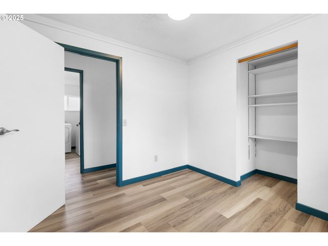 7324 Se Crystal Springs Blvd, Portland, OR 97206