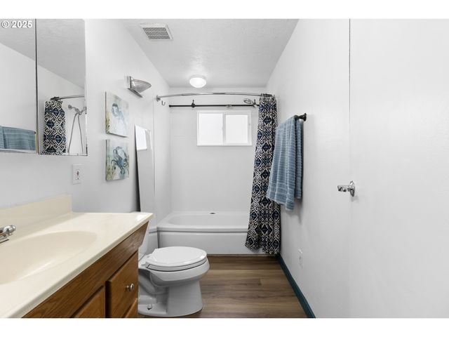 7324 Se Crystal Springs Blvd, Portland, OR 97206