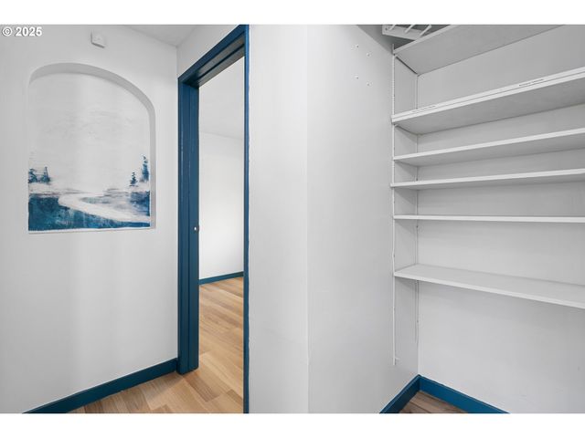 7324 Se Crystal Springs Blvd, Portland, OR 97206