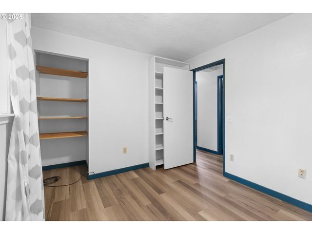 7324 Se Crystal Springs Blvd, Portland, OR 97206