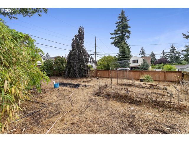 7324 Se Crystal Springs Blvd, Portland, OR 97206