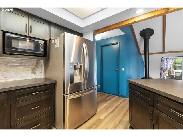 7324 Se Crystal Springs Blvd, Portland, OR 97206