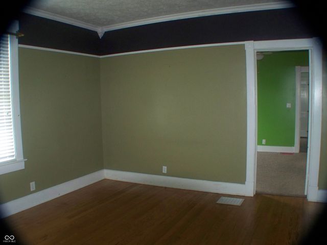 920 N Ewing Street, Seymour, IN 47274
