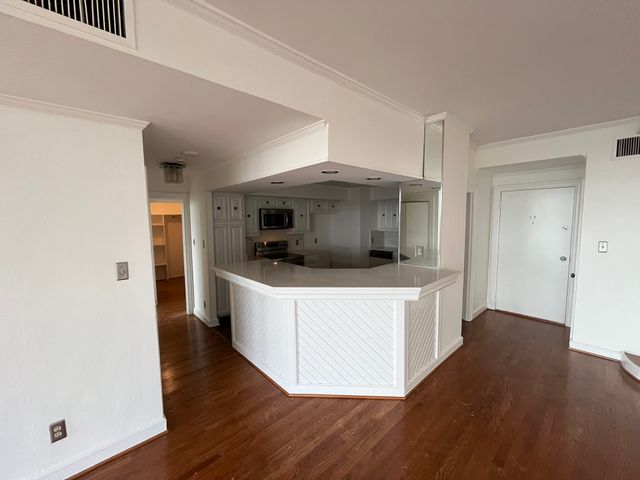 5200 Keller Springs Road 1236, Dallas, TX 75248