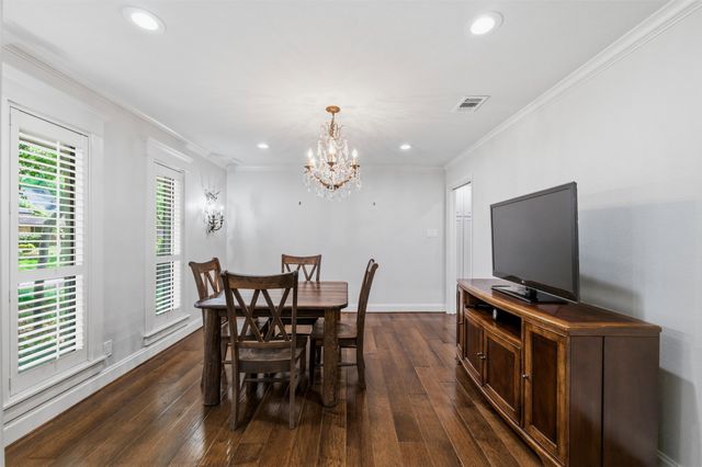 1804 Hillvalley Drive, Arlington, TX 76013