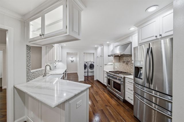 1804 Hillvalley Drive, Arlington, TX 76013