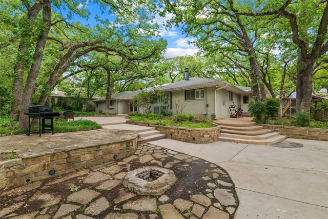 1804 Hillvalley Drive, Arlington, TX 76013