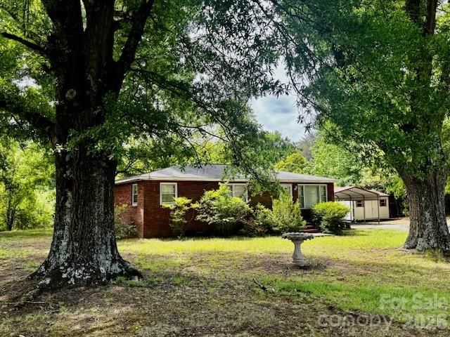 1923 Campbell Road, Newton, NC 28658