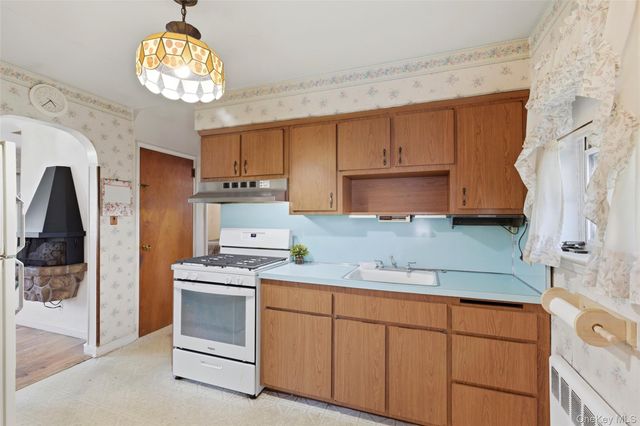 116 Prague Street, Valley Stream, NY 11580
