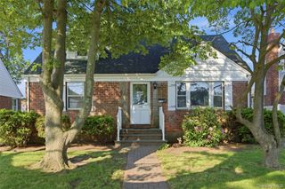 116 Prague Street, Valley Stream, NY 11580