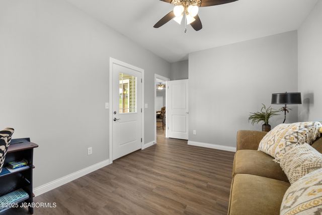 4817 CARLY DRIVE, Jefferson City, MO 65109