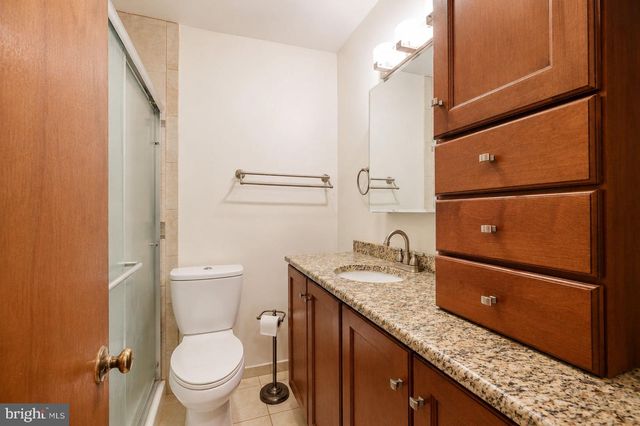 9745 PORTIS RD, Philadelphia, PA 19115