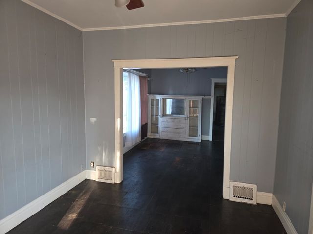 10554 S Avenue L Street, Chicago, IL 60617
