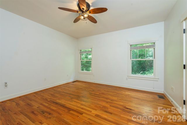 416 Ivy Road, Black Mountain, NC 28711