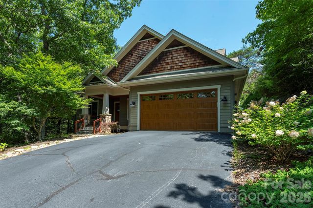 416 Ivy Road, Black Mountain, NC 28711