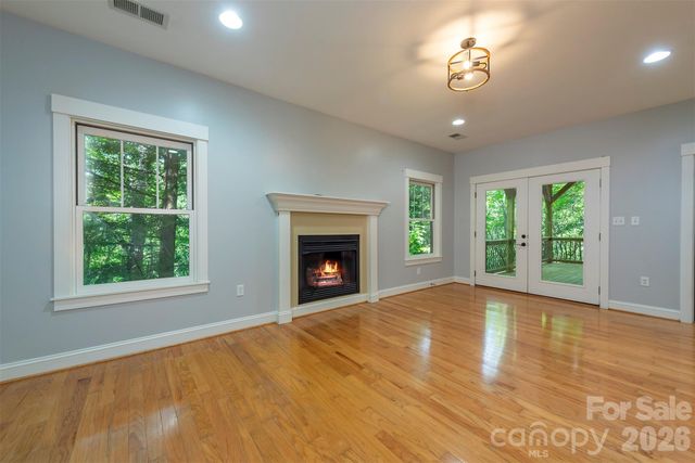 416 Ivy Road, Black Mountain, NC 28711