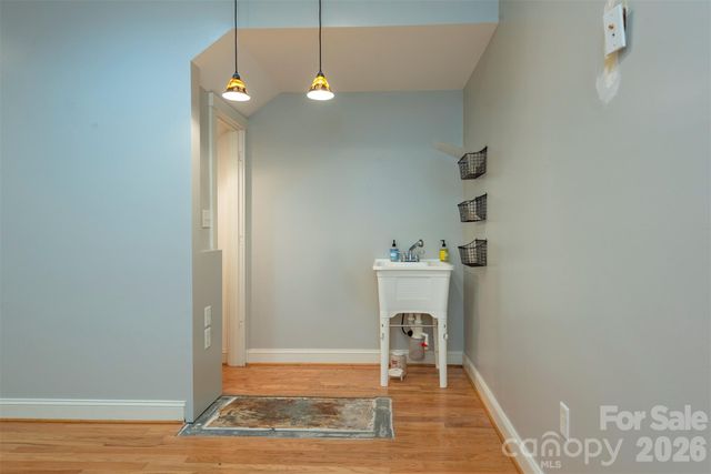 416 Ivy Road, Black Mountain, NC 28711