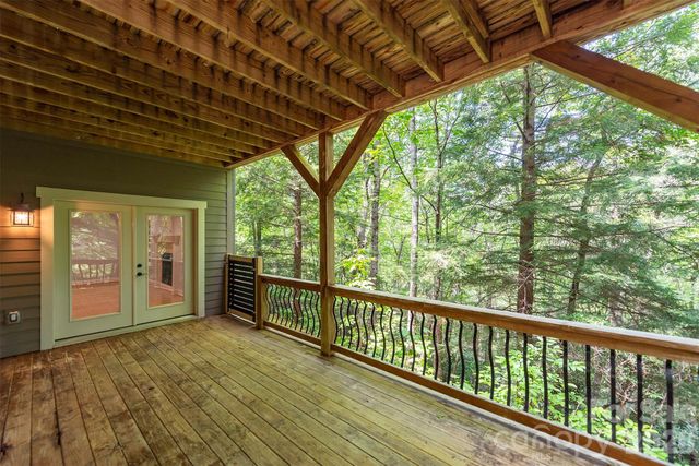 416 Ivy Road, Black Mountain, NC 28711