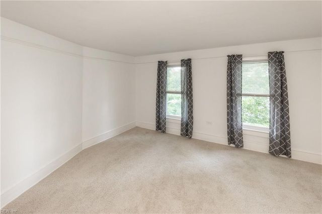 1330 Laurel CRES, Norfolk, VA 23505