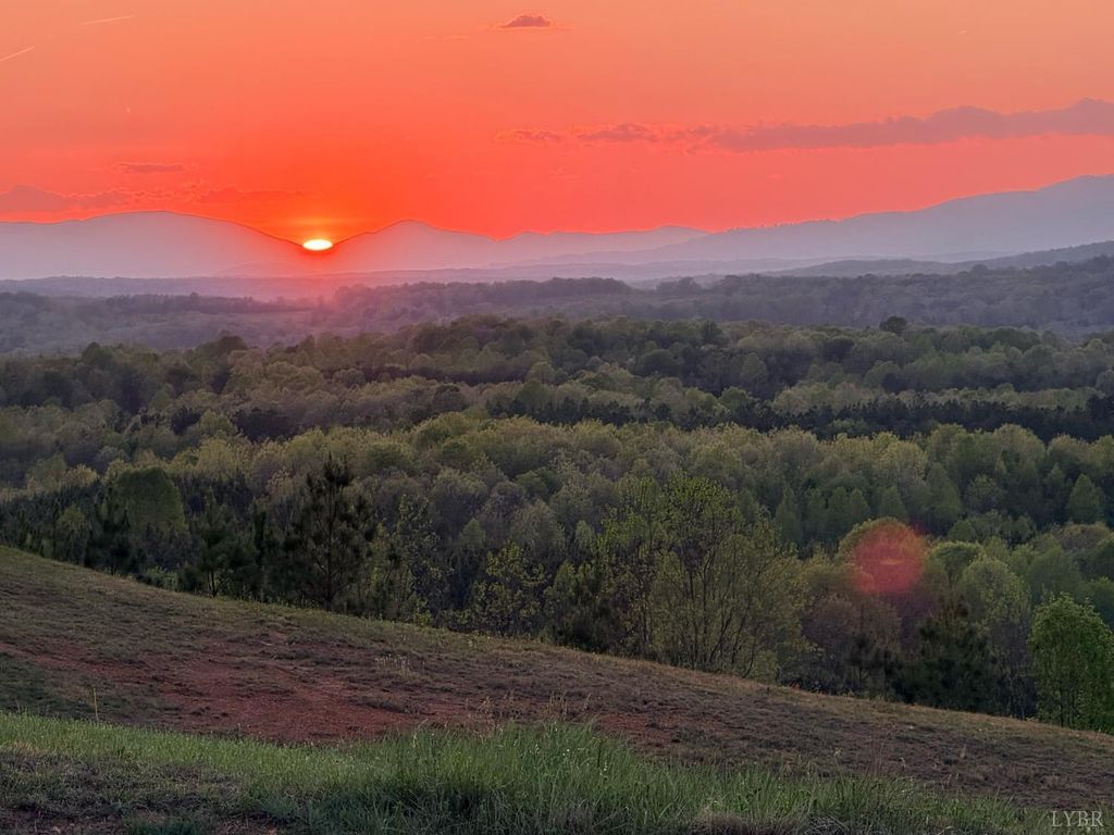 Image 2 of property listing at 0 Gardner Farm Road, Appomattox, VA 24522