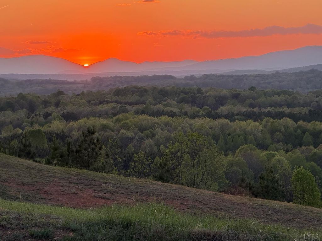Image 3 of property listing at 0 Gardner Farm Road, Appomattox, VA 24522