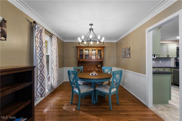 6593 Amblewood Street NW, Canton, OH 44718