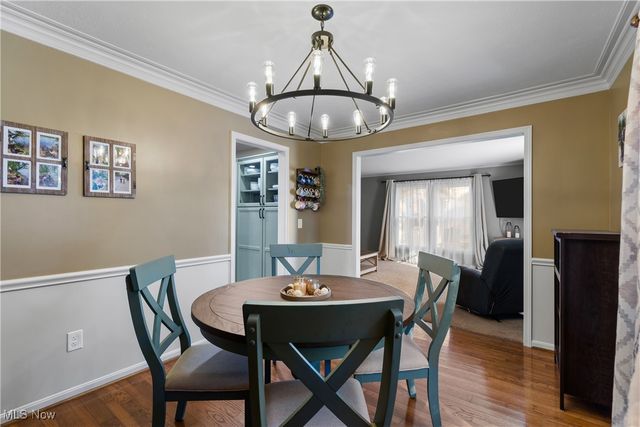 6593 Amblewood Street NW, Canton, OH 44718