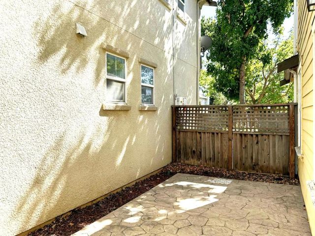 2753 Whitney Drive, Fairfield, CA 94533