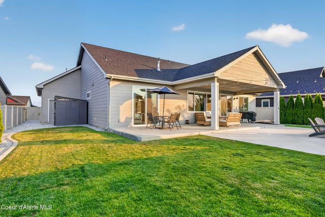 1141 E Percival Ave, Post Falls, ID 83854
