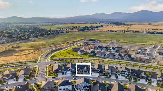 1141 E Percival Ave, Post Falls, ID 83854