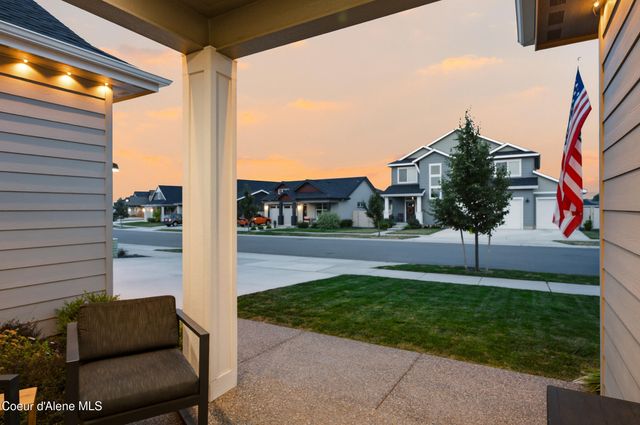 1141 E Percival Ave, Post Falls, ID 83854